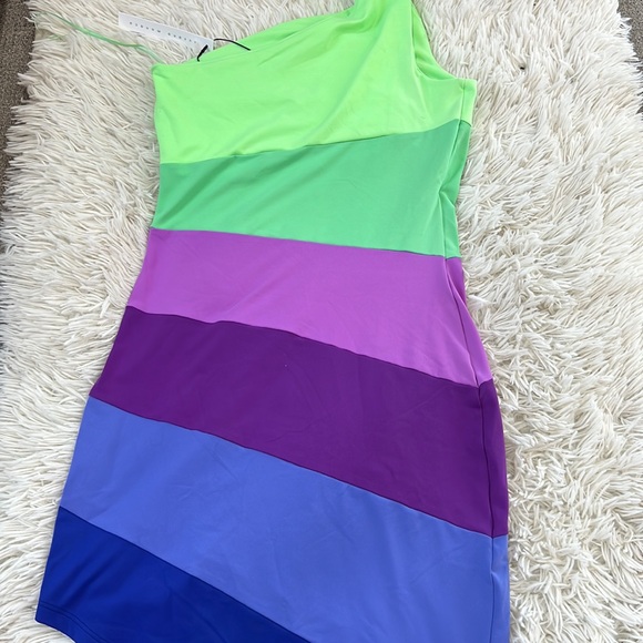 Susana Monaco COLORBLOCKED MINI DRESS - Picture 9 of 9